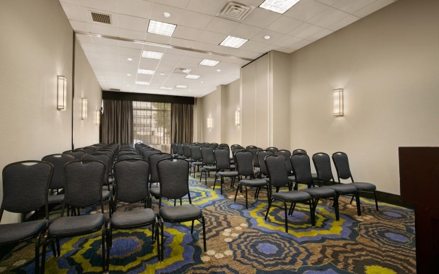 Courtyard by Marriott Pittsburgh University Center