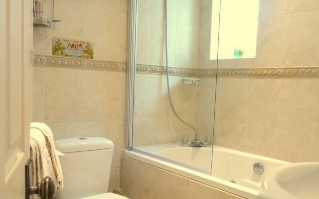 Hesketh Crescent Apartment