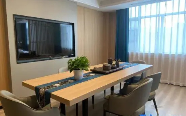 ALL IN Hotel (Yongning Park Wuyue Shopping)