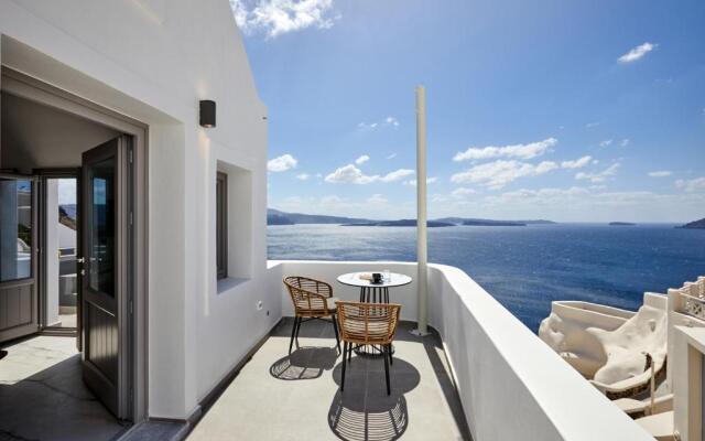 Allure Breeze Suites