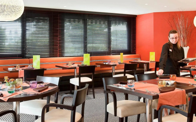 Mercure Pau Palais Sports