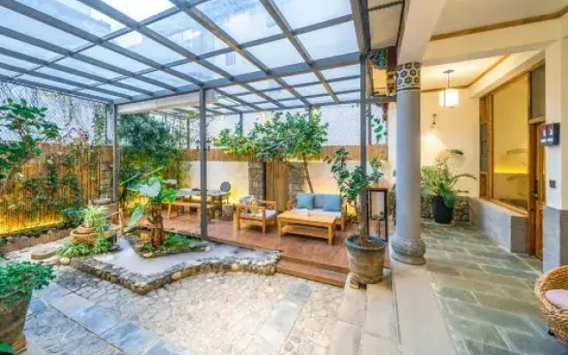 Dali Yueshang Yunjian Maoer Garden Homestay