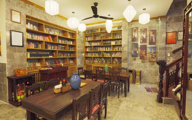 Hoi An Pho Library Hotel