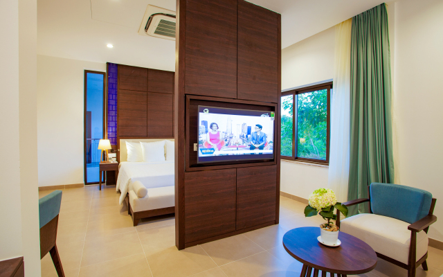 Mercury Phu Quoc Resort & Villas Hotel