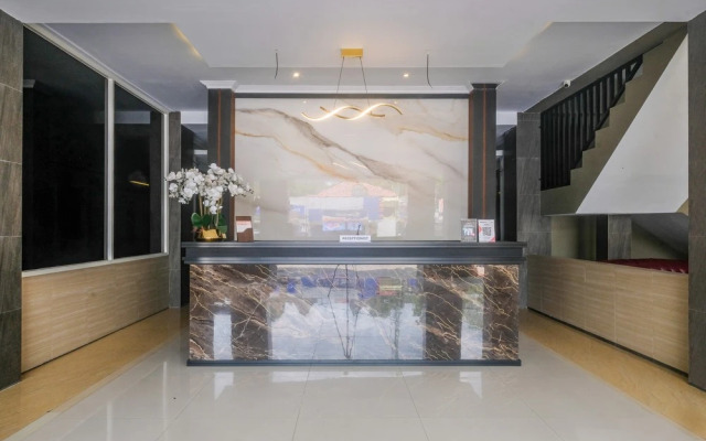 Urbanview TWH Costel near Stadion Maguwoharjo Yogyakarta