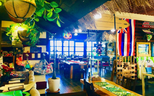 Ma-Blue Garden House