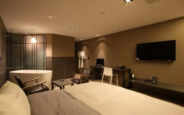 Hotel Cats Suwon