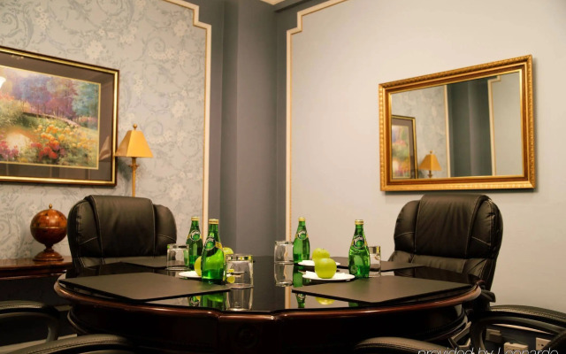 The Hotel Saskatchewan, Autograph Collection