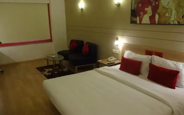 Red Fox by Lemon Tree Hotels, Hyderabad