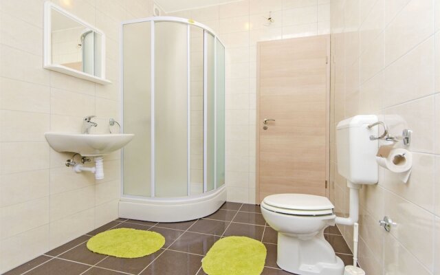 Apartments Pava