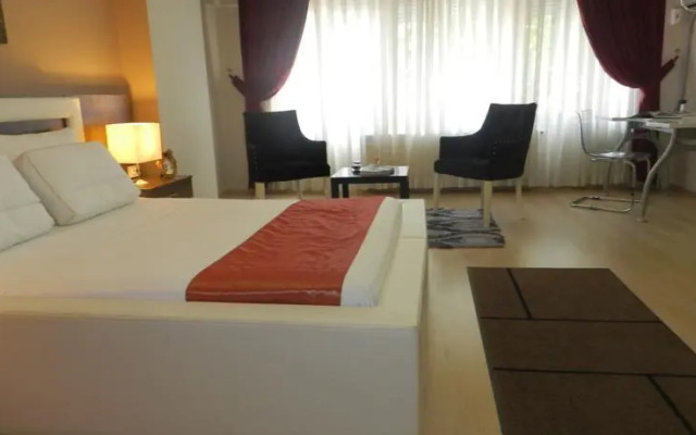 Simal Airport Suites