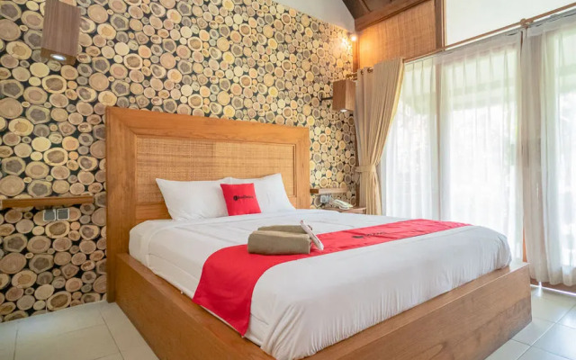 RedDoorz Plus @ Raya Senggigi Lombok