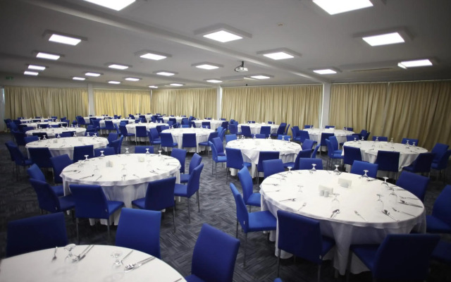 Holiday Inn Express Manisa - West by IHG