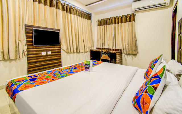 Fabhotel Pearl City