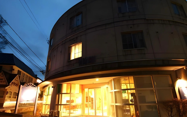 hotelImage