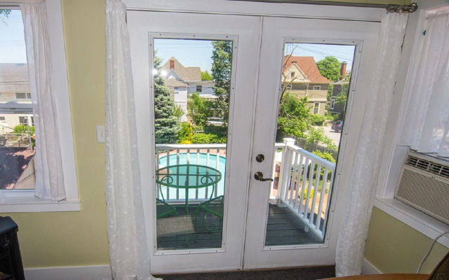 Serendipity Resort & Suites