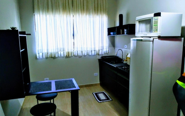 Kitnets bem localizada, próx ao centro!