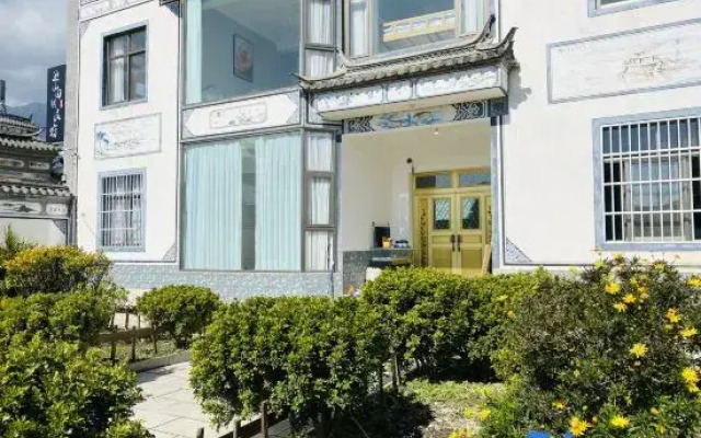 Yingshan Countryside B&B (Erhai Caicun Longkan Wharf Branch)