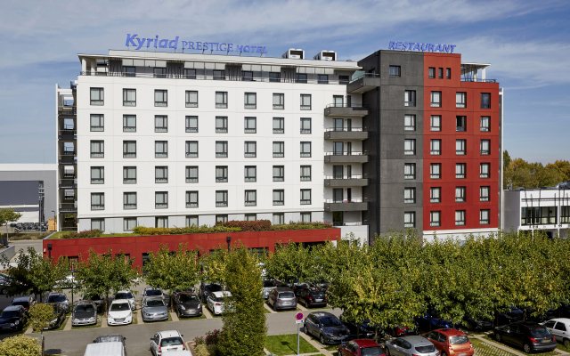 Kyriad Prestige Lyon Est - Saint Priest Eurexpo Hotel and Spa