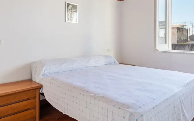 Beautiful Holiday Home in Forio With Roofed Terrace