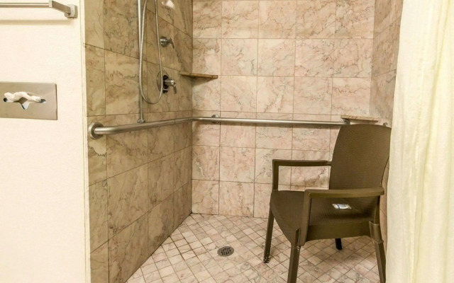 Sleep Inn & Suites Winchester near University