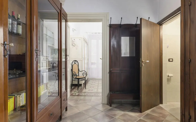 Appartamento Vintage con Balcone