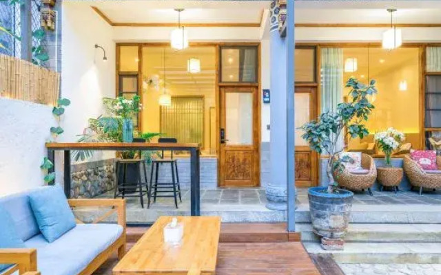 Dali Yueshang Yunjian Maoer Garden Homestay