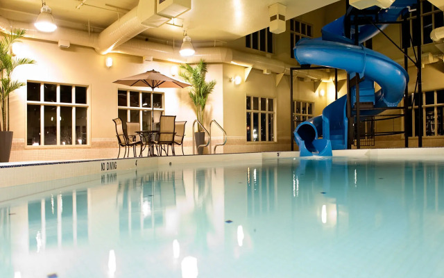 Holiday Inn Express & Suites Grande Prairie by IHG