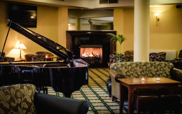 Roganstown Hotel & Country Club