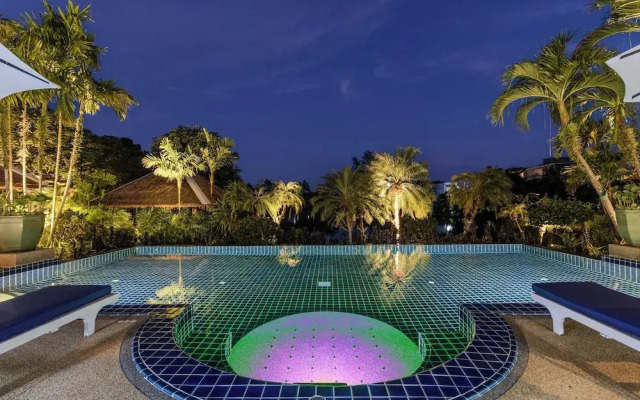 Famous Baan Bua Luxury Estate V238