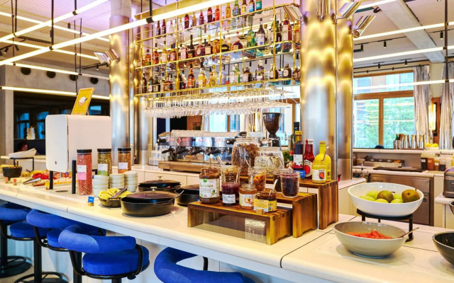 Tribe Paris Clichy