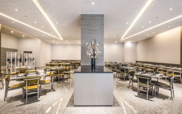 Q-Box Hotel Shanghai Sanjiagang