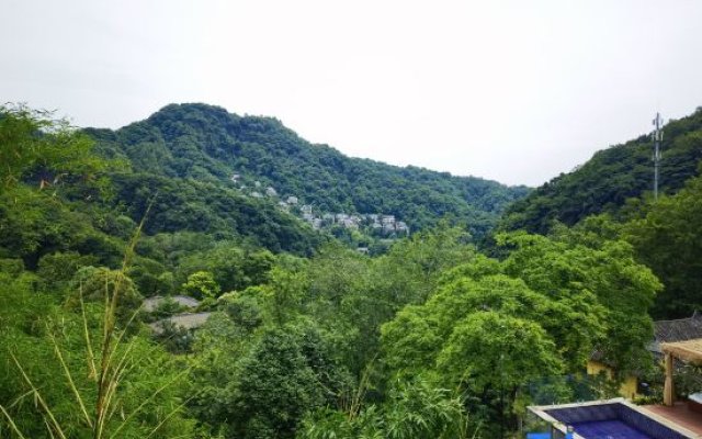 Qingcheng Mountain Wu Liu Hostel