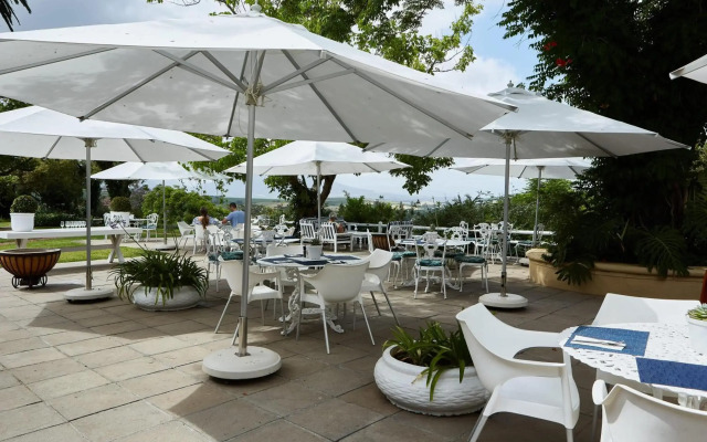 The Devon Valley Hotel