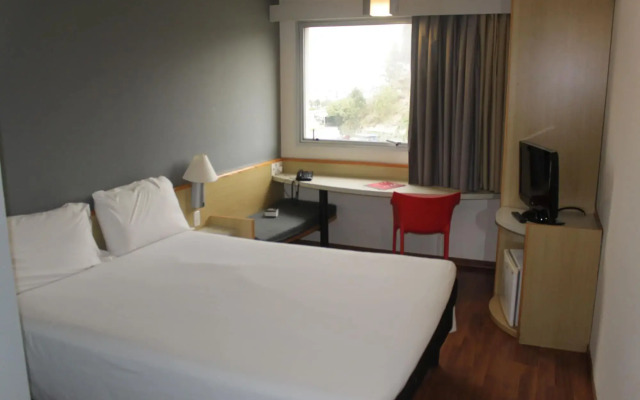 ibis Betim