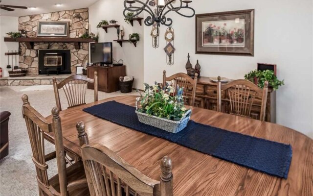 Amys Little Ponderosa - Three Bedroom Cabin