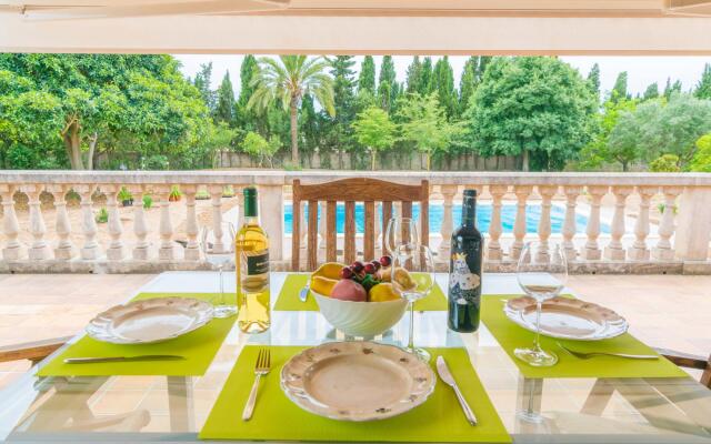 SON PAX Petit - Villa With Private Pool in Palma. Free Wifi