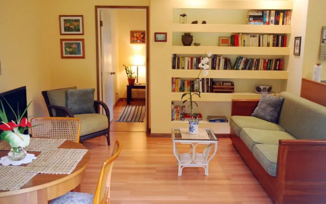 Hale Moana Bed & Breakfast