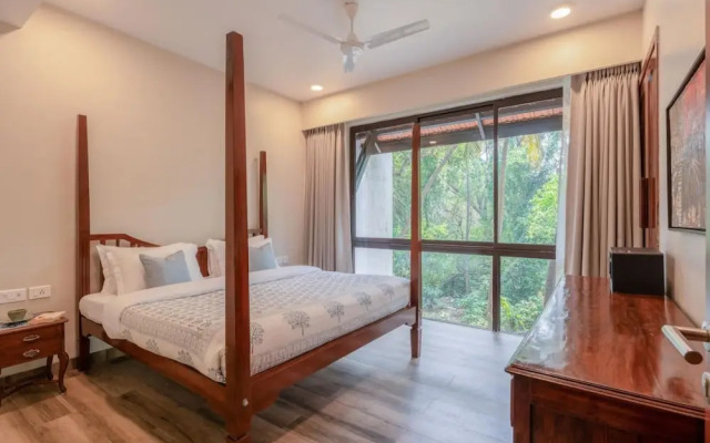 Sol Banyan by Hireavilla - 2BR w Pool in Candolim