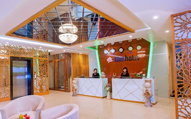 Tam Hotel