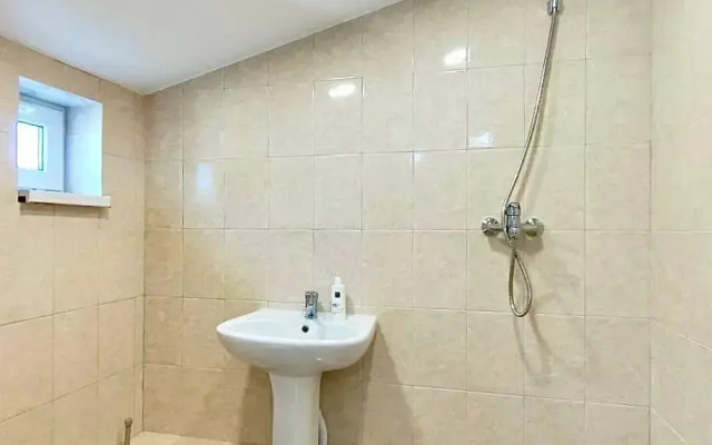 Gostevoy dom v serdce kurortnogo gorodka