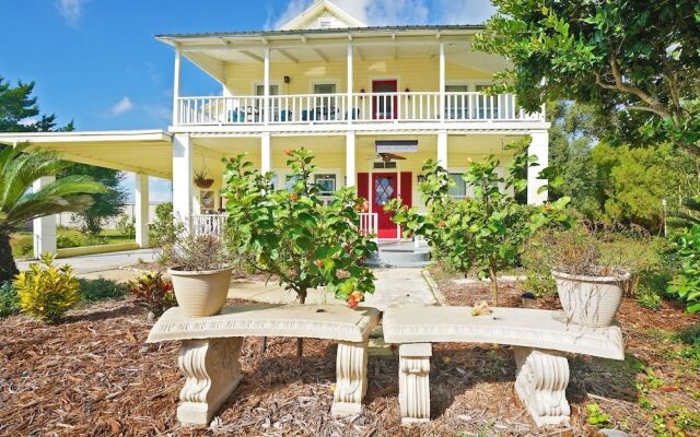 The Wayward Traveler's Inn