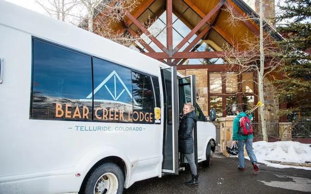 Bear Creek Lodge