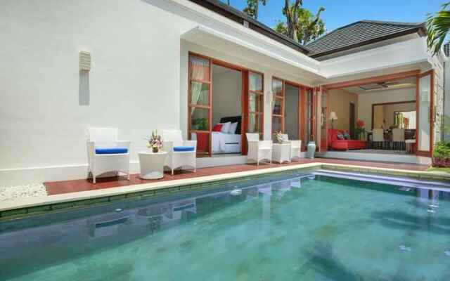 Lucia Villa Seminyak Beachside