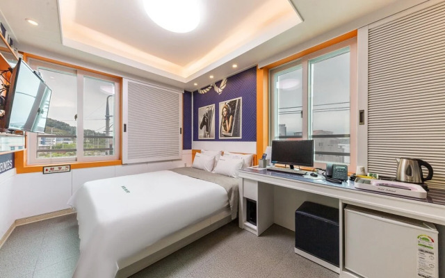 Sacheon Island Hotel