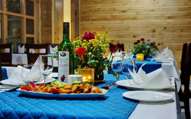 The Explorers Inn Manali