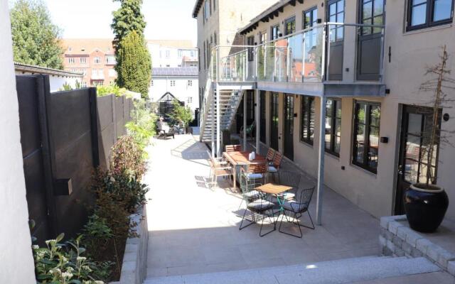 Hotel Petite B&B
