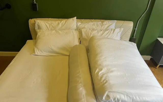 666 Cnx Hostel