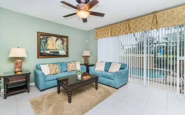 Renshaw Villa #2540