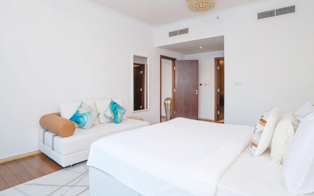 HomesGetaway-The Residences 3BR Downtown